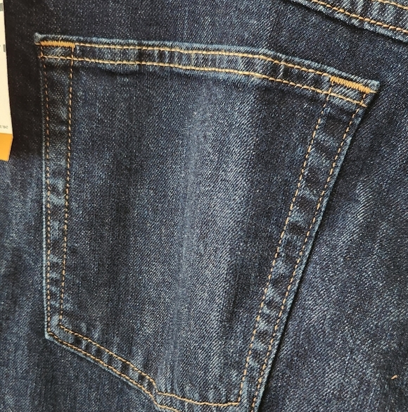 ๐ Wrangler Menโs Blue Denim Shorts โ Size 42, NWT, Relaxed Fit, 10โ Inseam - Picture 12 of 16